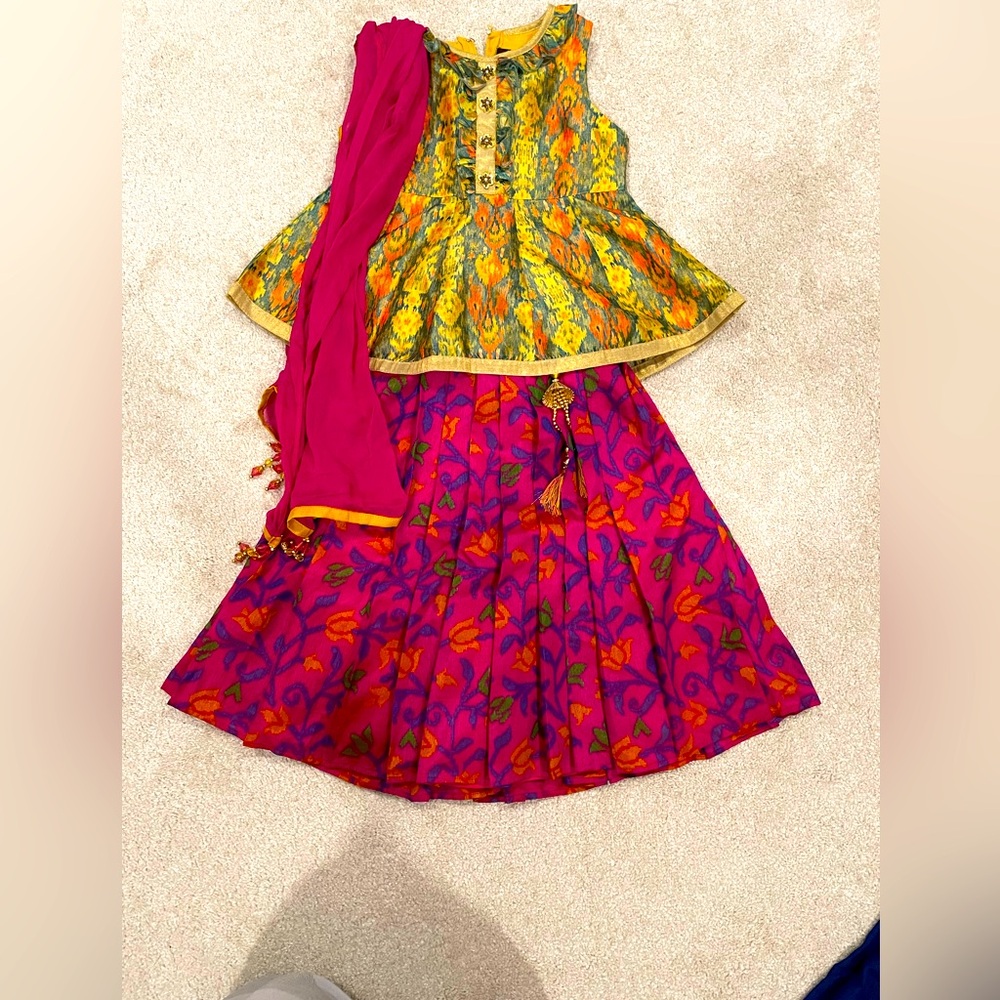 Toddler Girl Lengha Outfit with long top & attached dupatta - toddler size 16